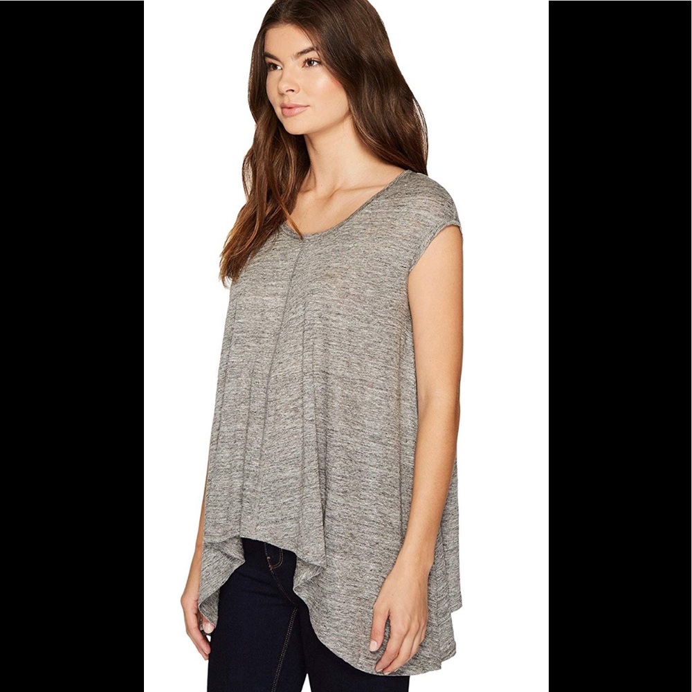 HEATHER Kalliope Linen Sharkbite Top